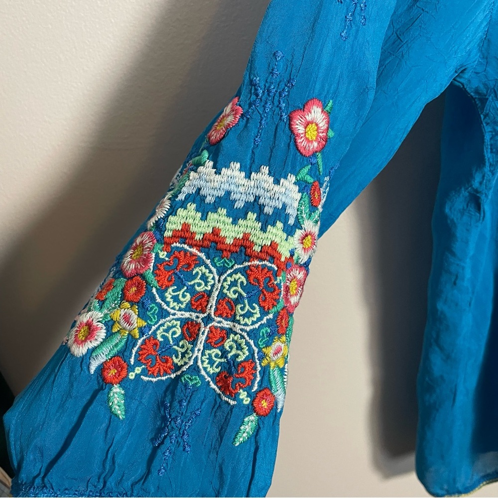 Johnny Was Cupra Rayon Embroidered Boho Blouse 3/4 sleeve Top XS - Picture 10 of 11